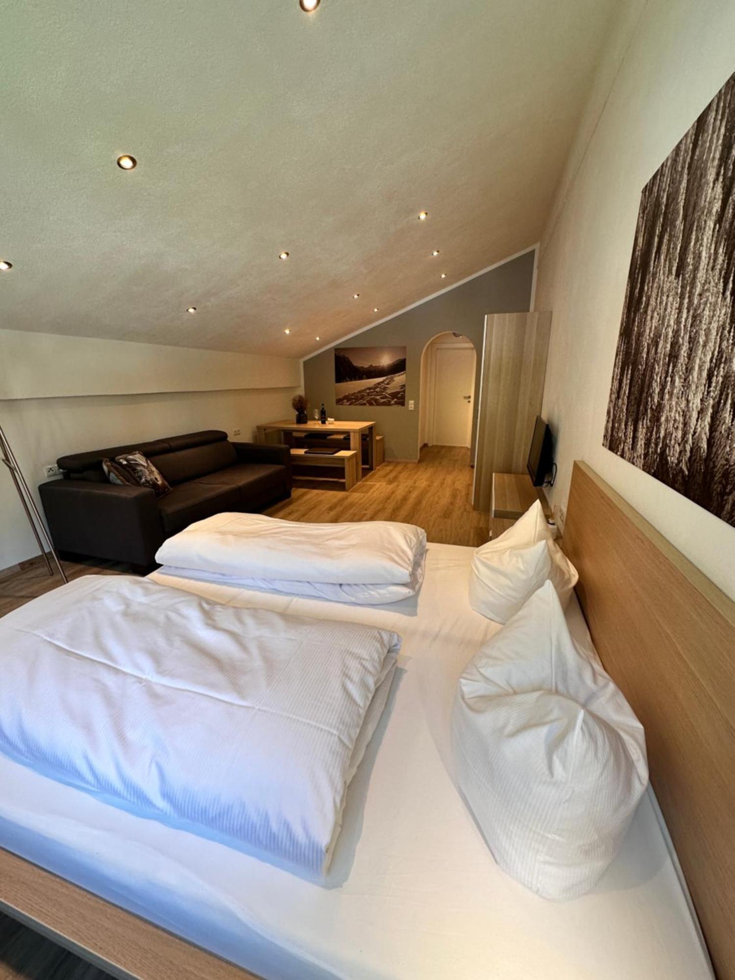Zentrum Appartements Lorenzin Гашум Экстерьер фото