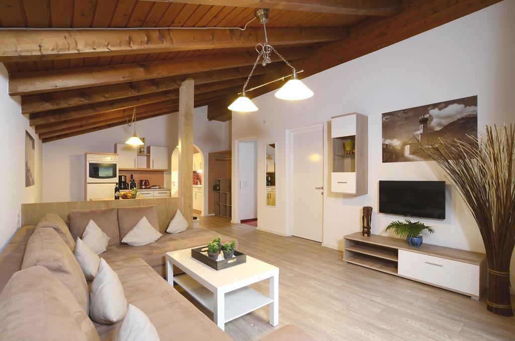 Zentrum Appartements Lorenzin Гашум Экстерьер фото